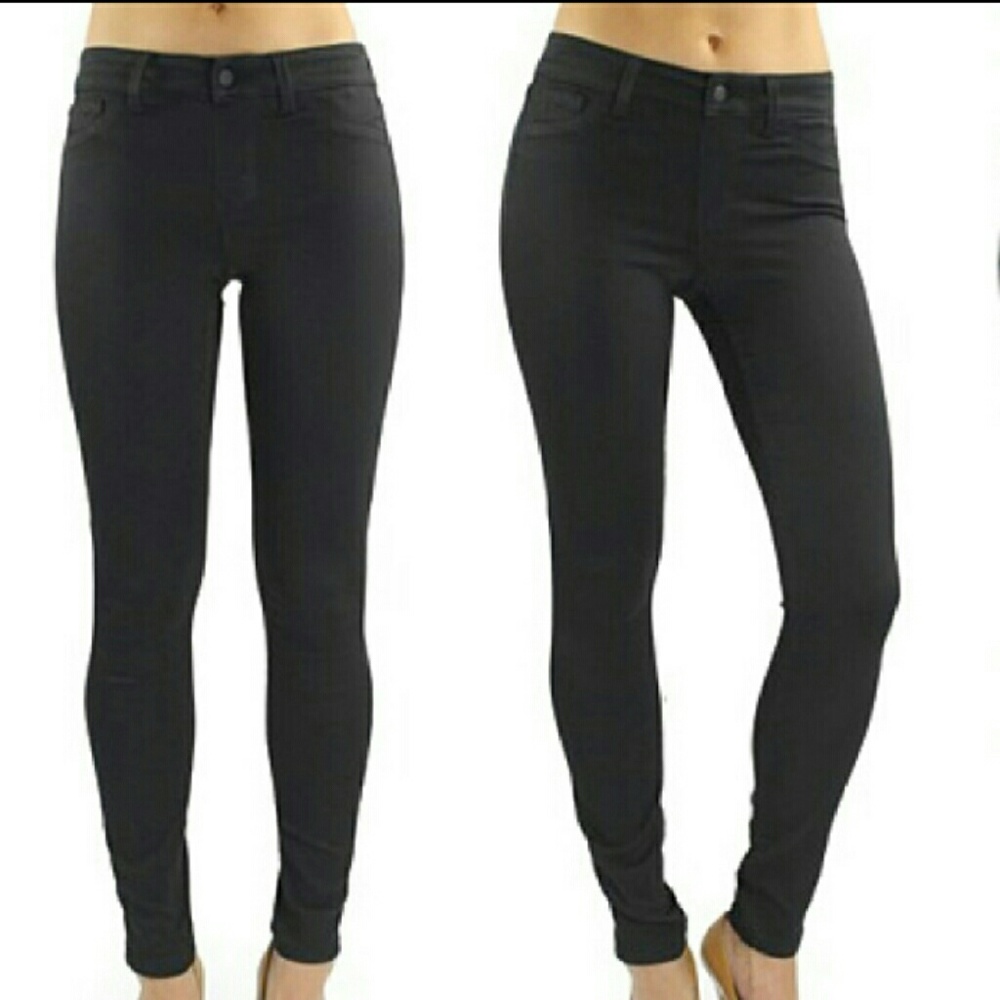 Level 99 Forever Black Collection